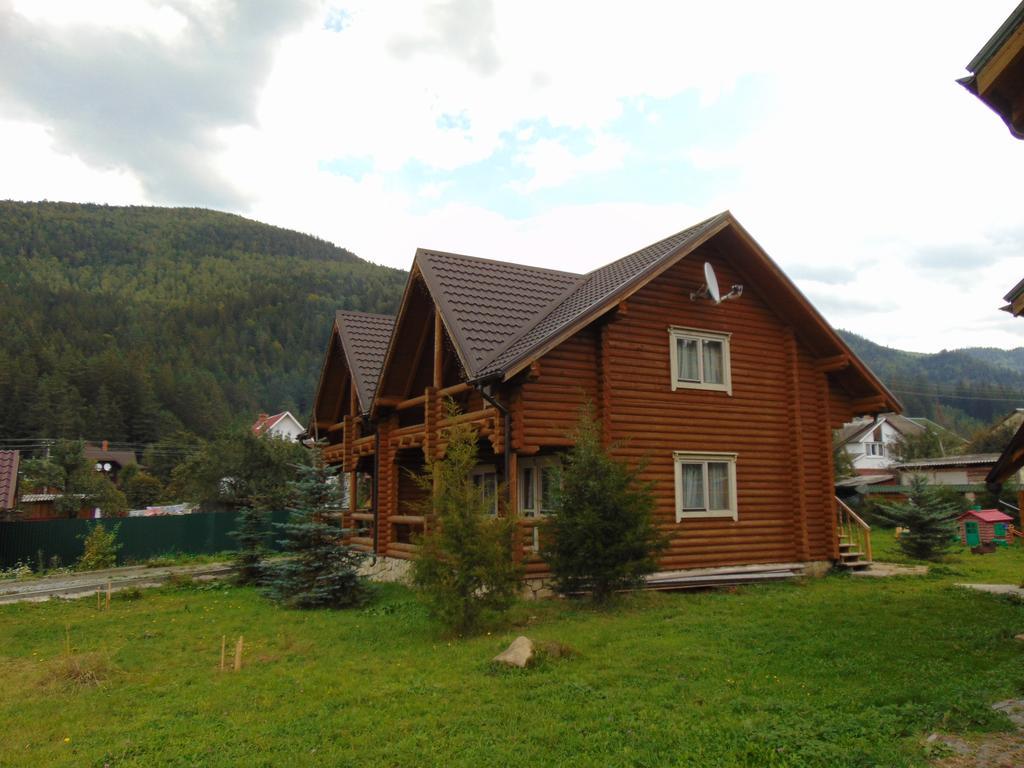 Leoslav Apartments Tatariw Exterior foto